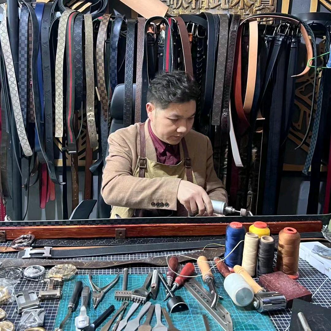 奢饰品，金属翻新，各种皮带扣维修，翻新