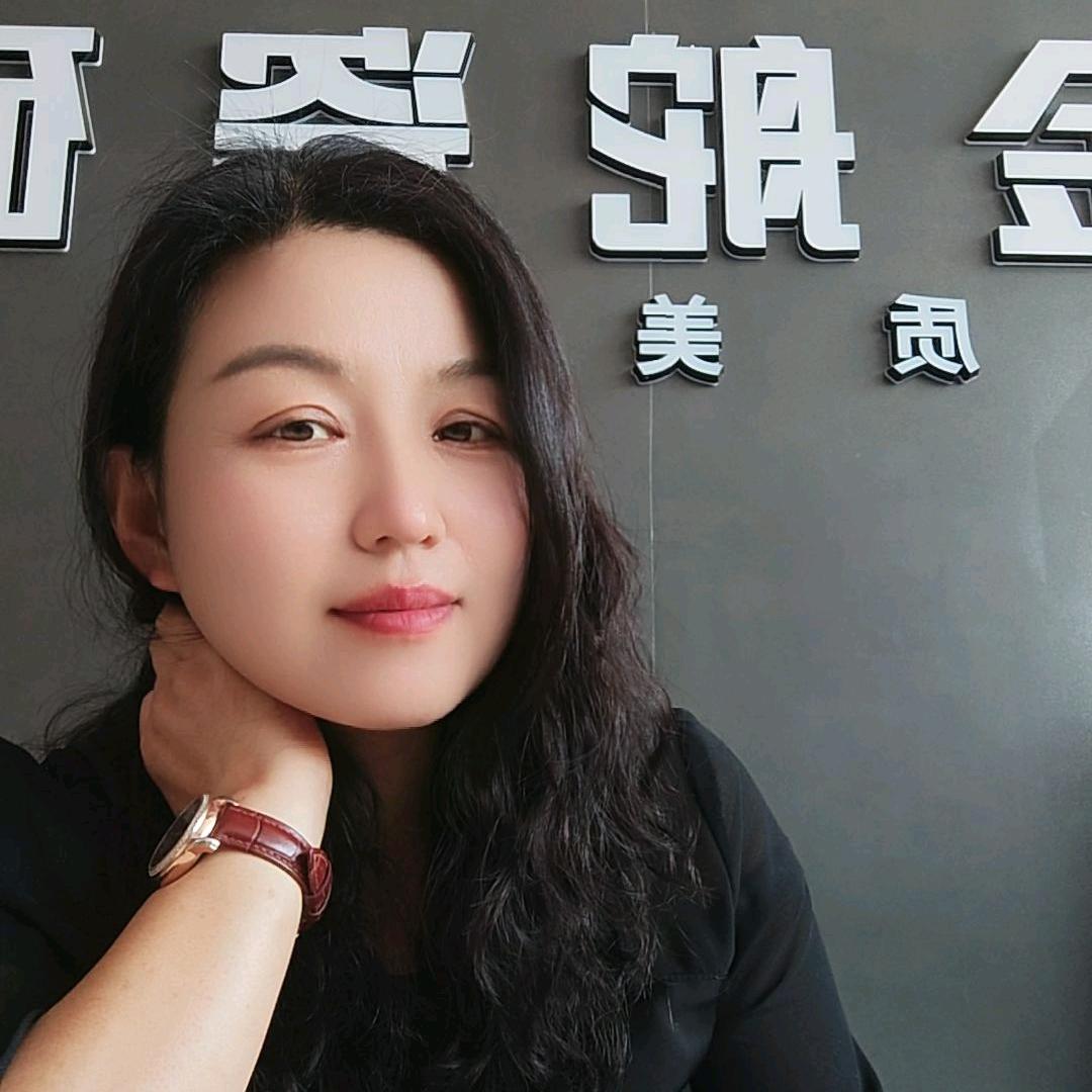 金舵瓷砖.杨姐