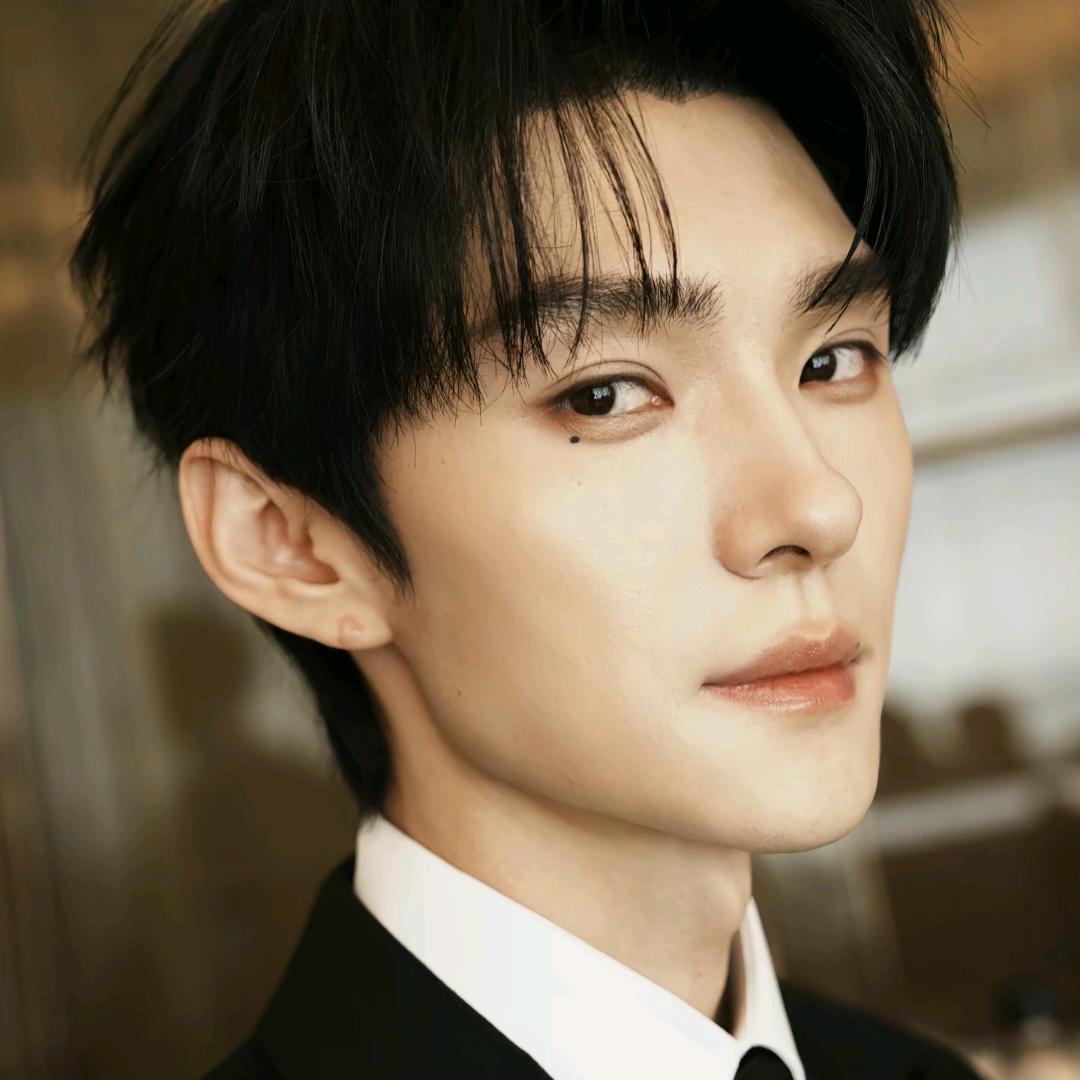 🐼峄峄的小奶瓶🍼(连赞拉黑）