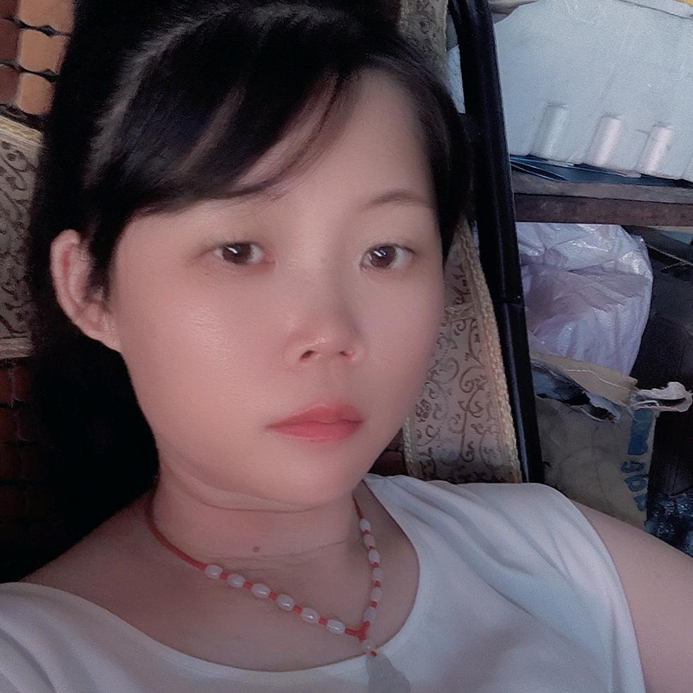 东水果摊