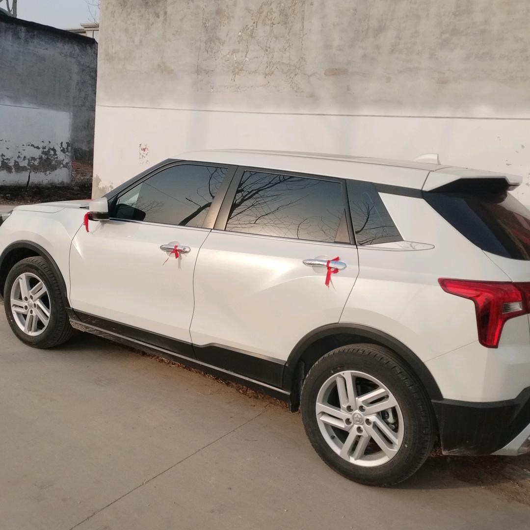 忠ฅ(♡ơ ₃ơ)ฅ