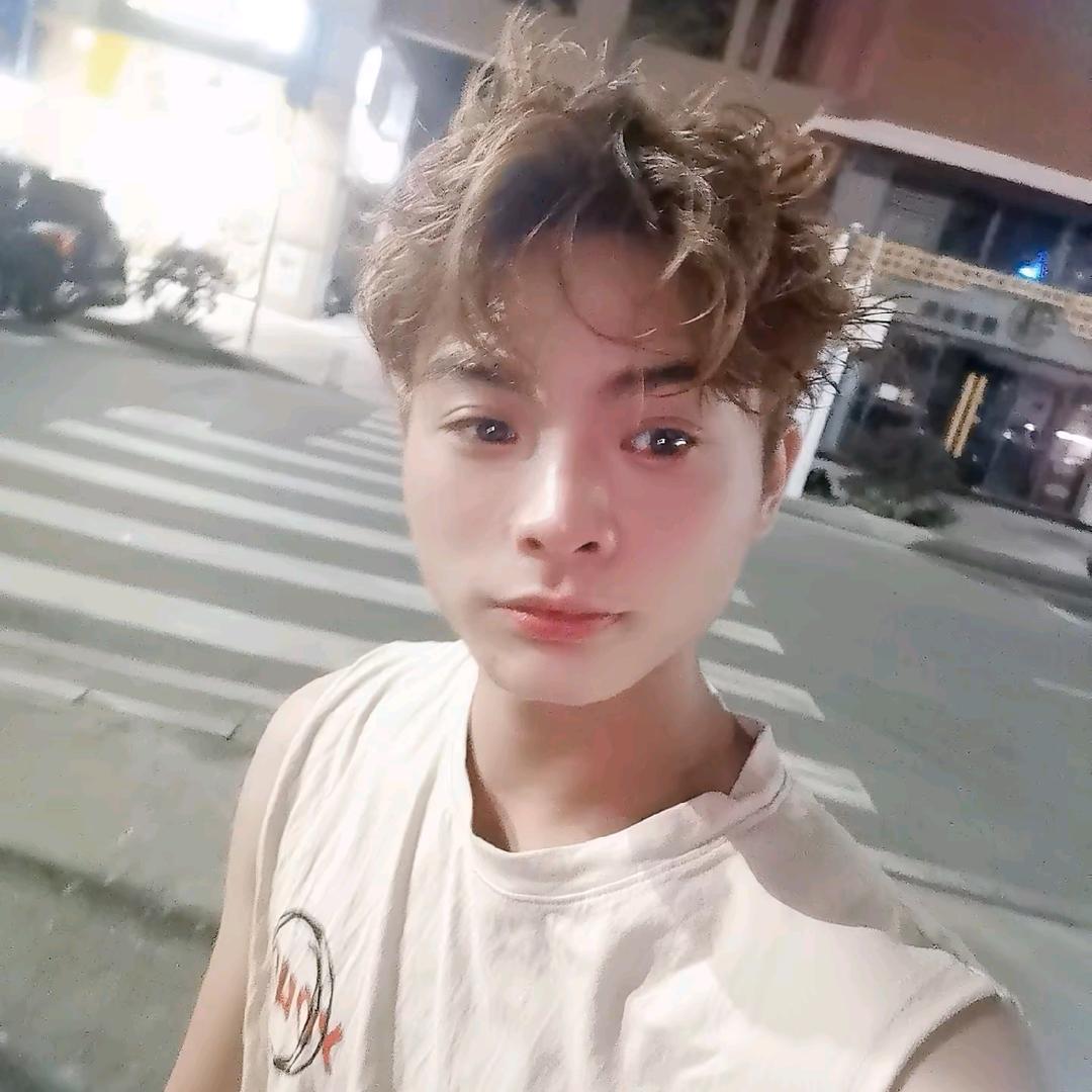 放手是最好的选择🖤