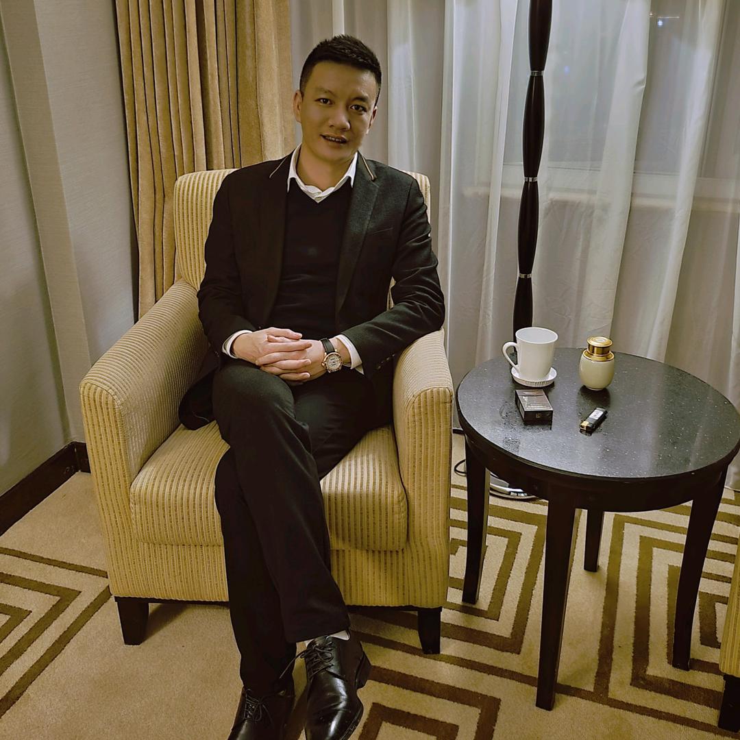 苏东尼