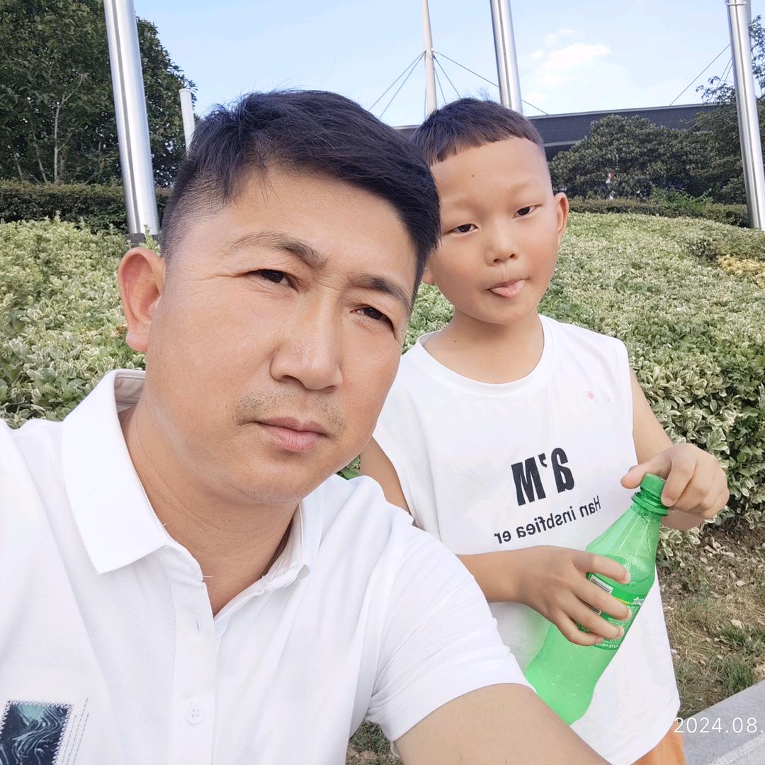 专业各种系统窗批发