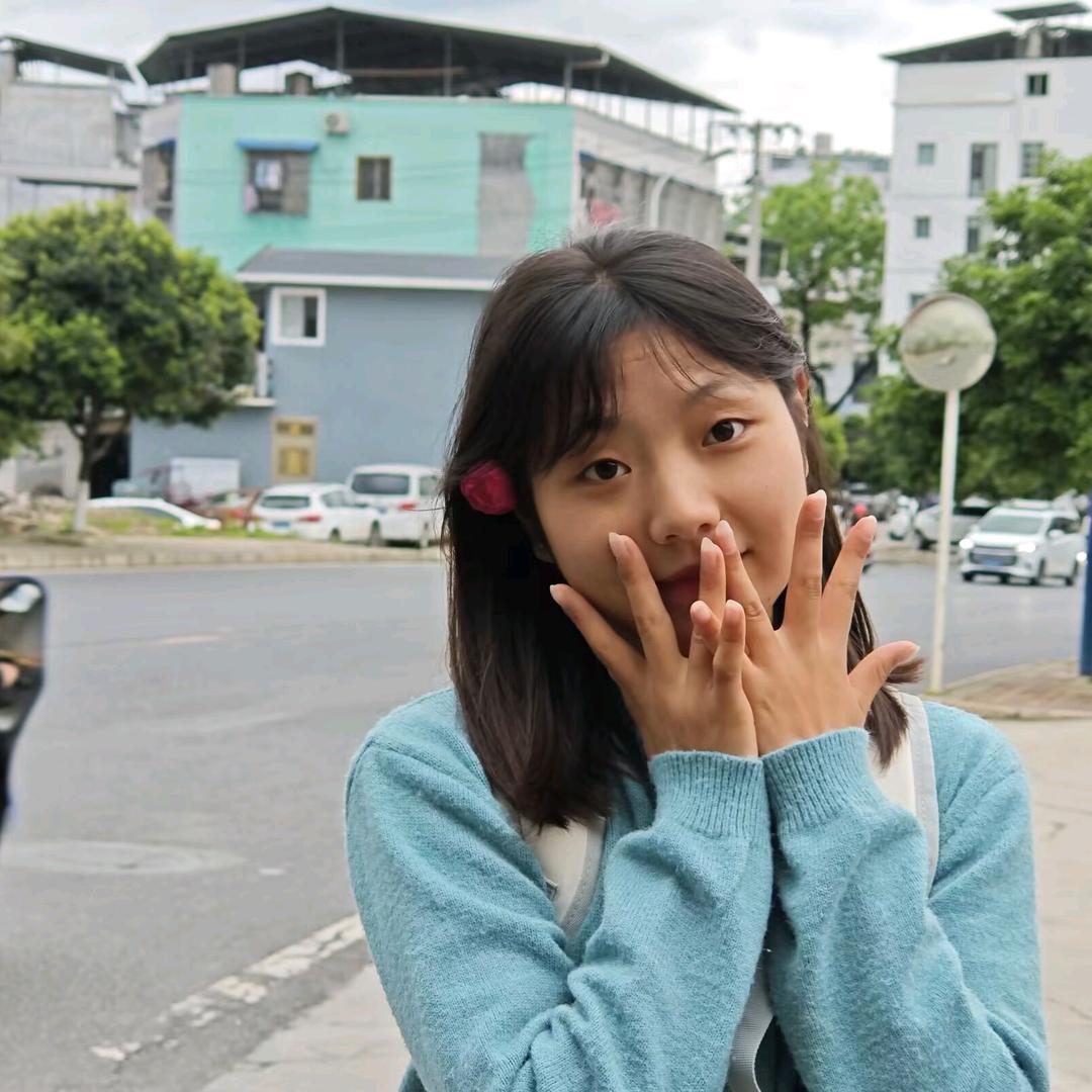 每天攒点小确幸🌻