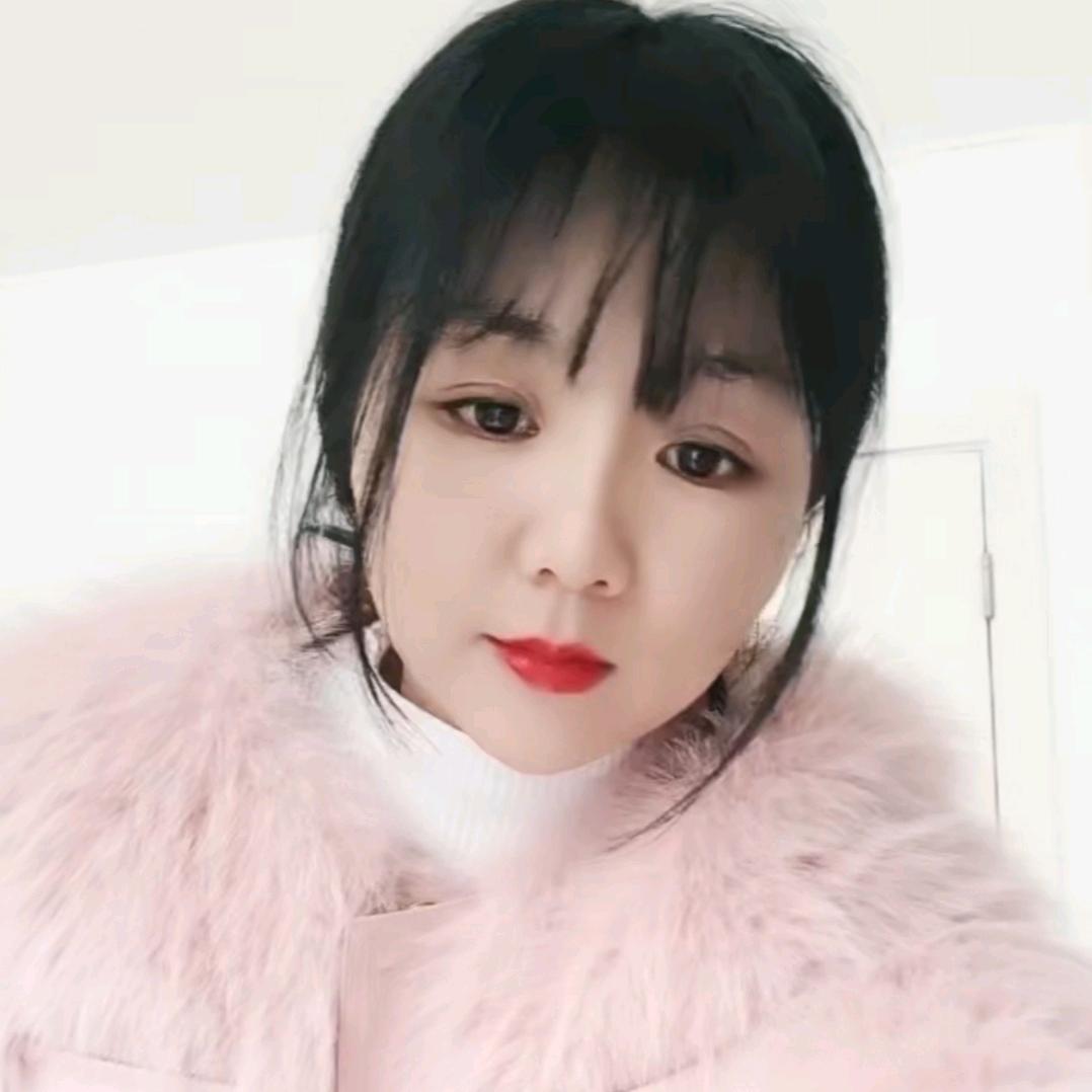 东方伯爵～小蕊