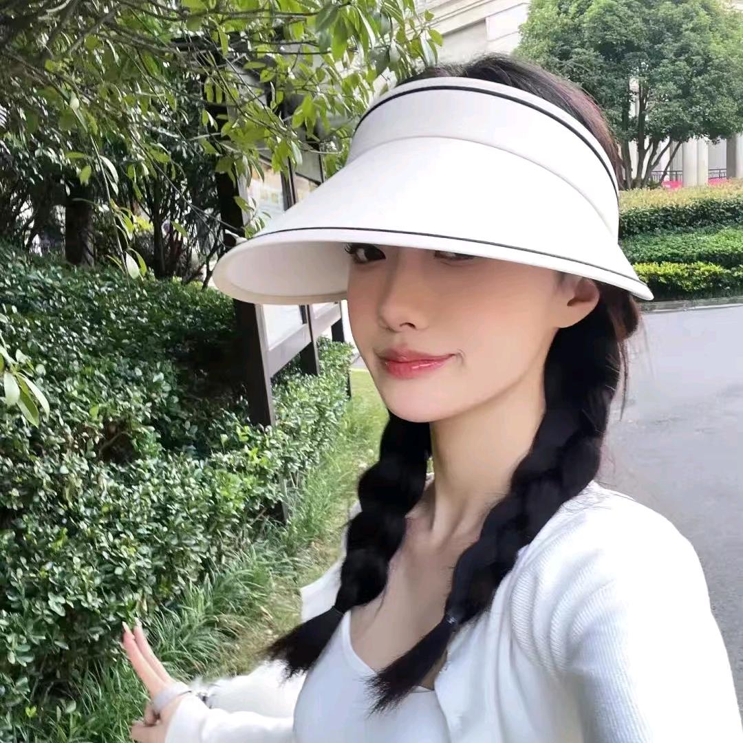 雨辉帽饰