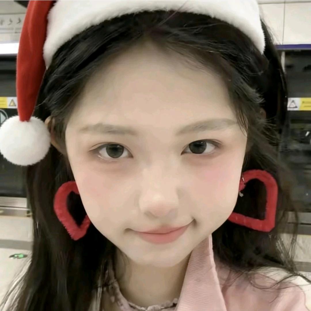 萧小五（被烟鬼发ins版）