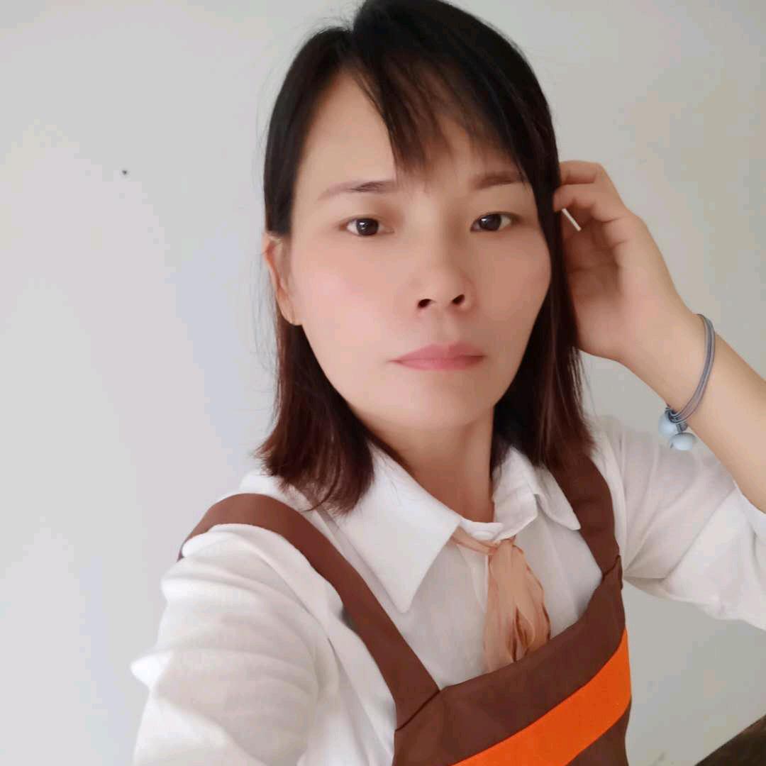 {我是九月 }😀👩‍🦰