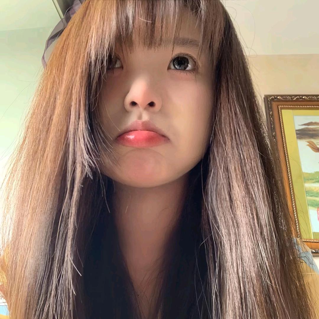 李子好酸