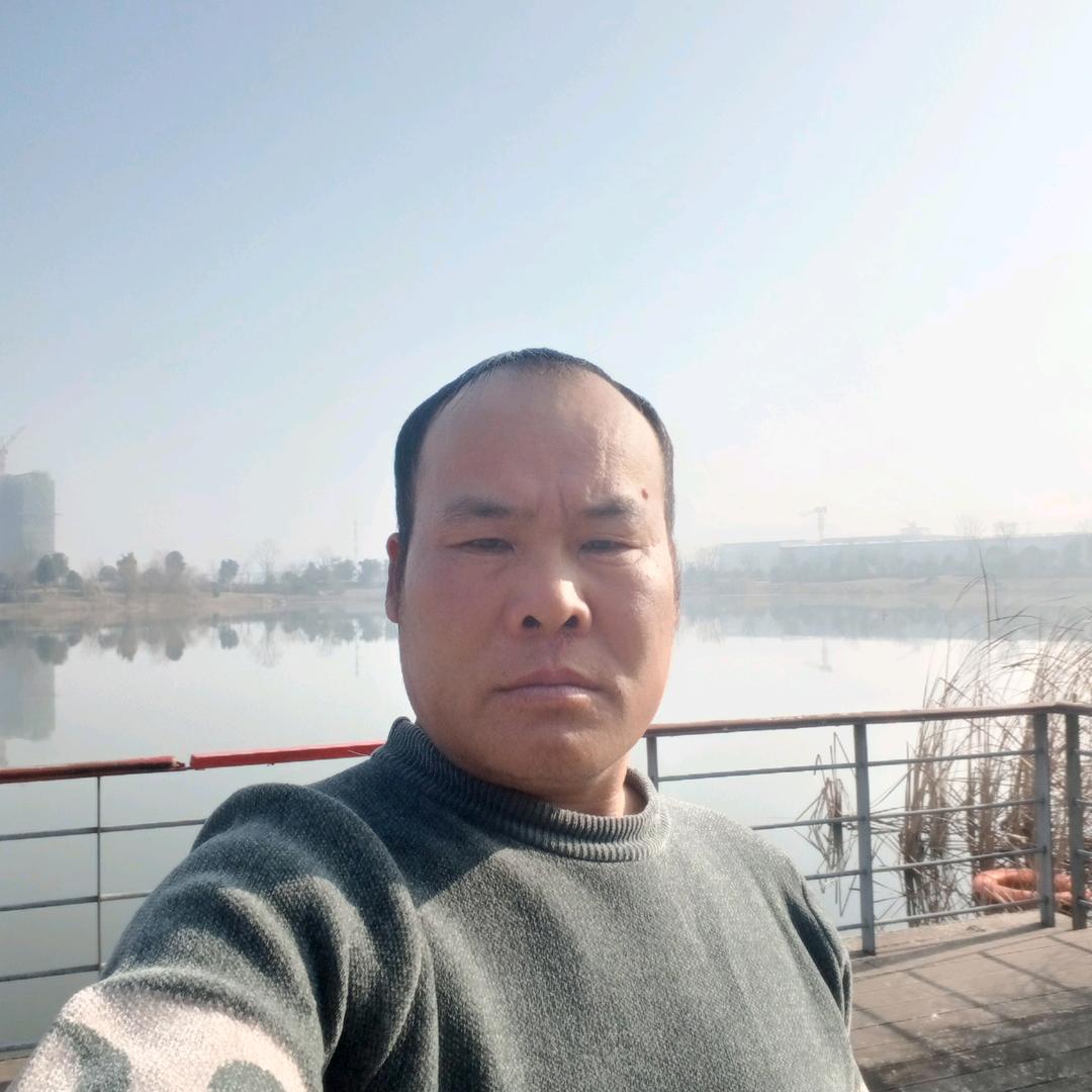 戚贵立