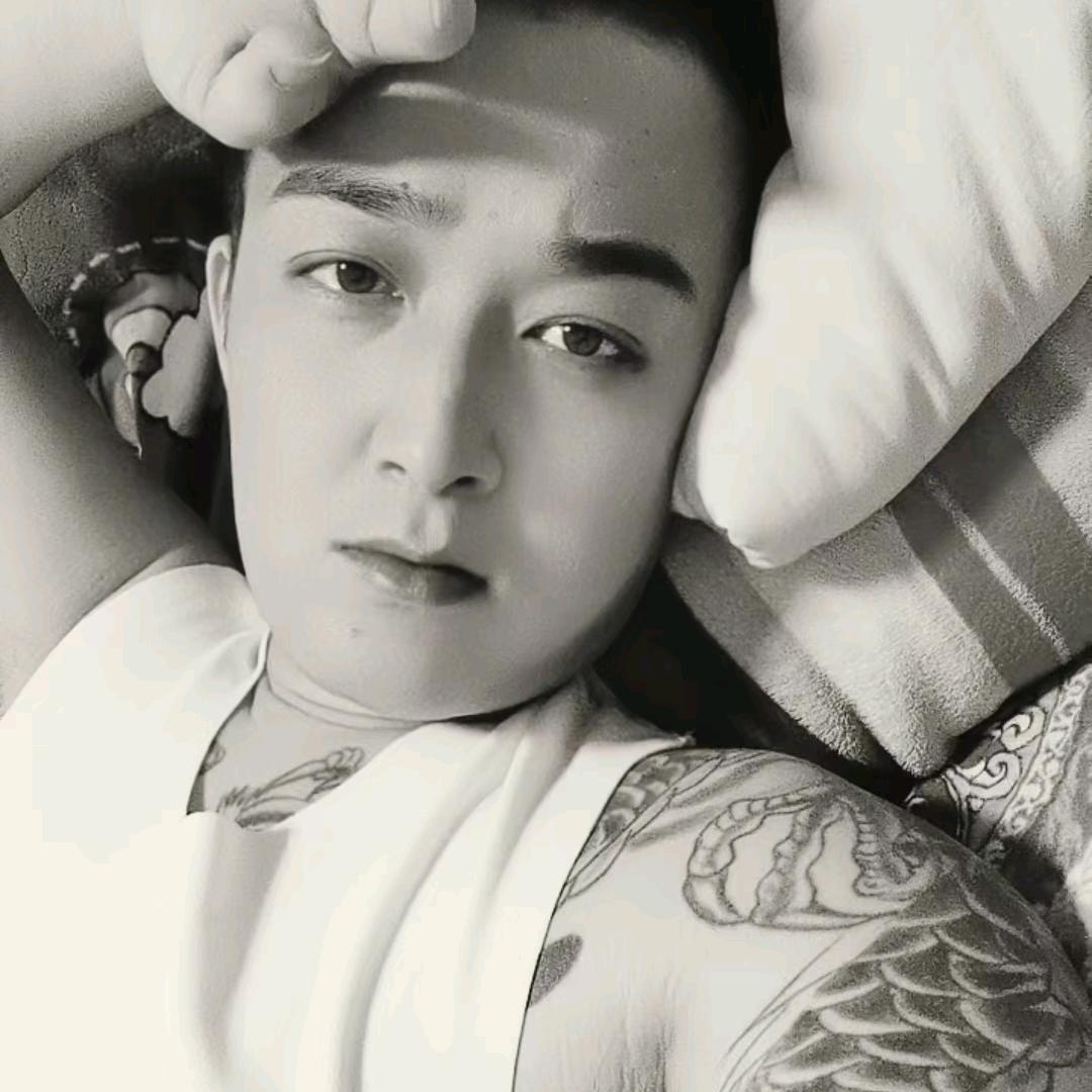 💋丶小龙龙