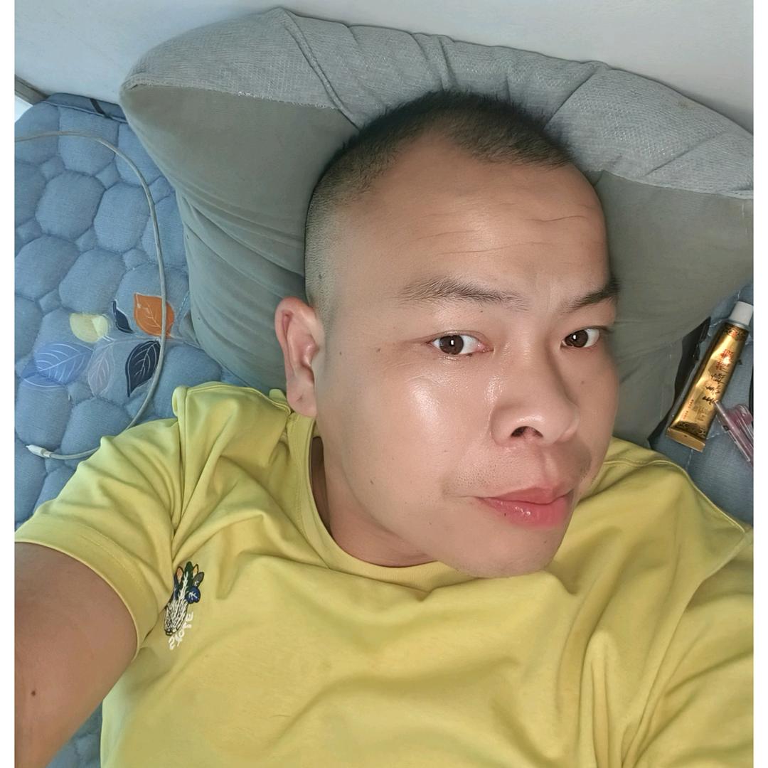 つ♡⊂赶路🚬人