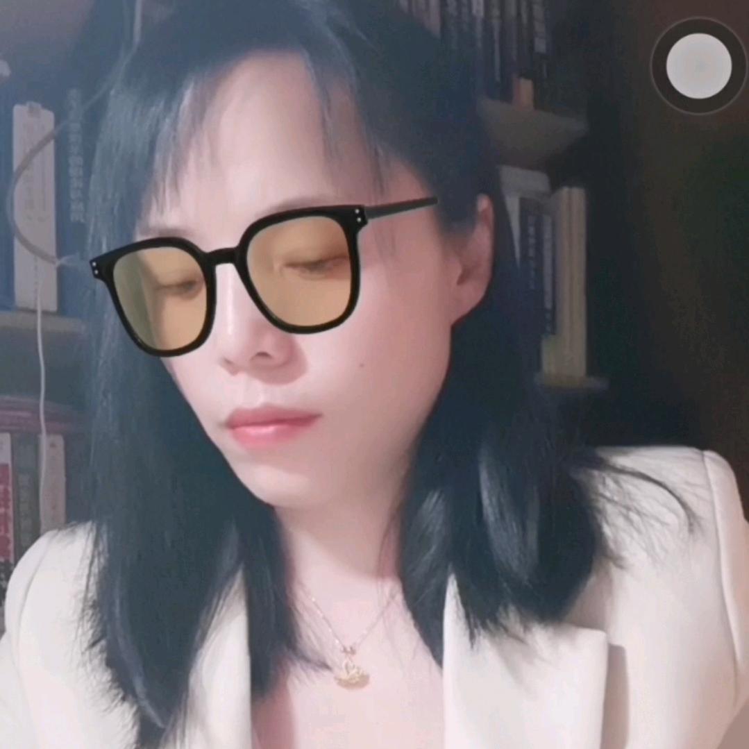 自律的小兰子
