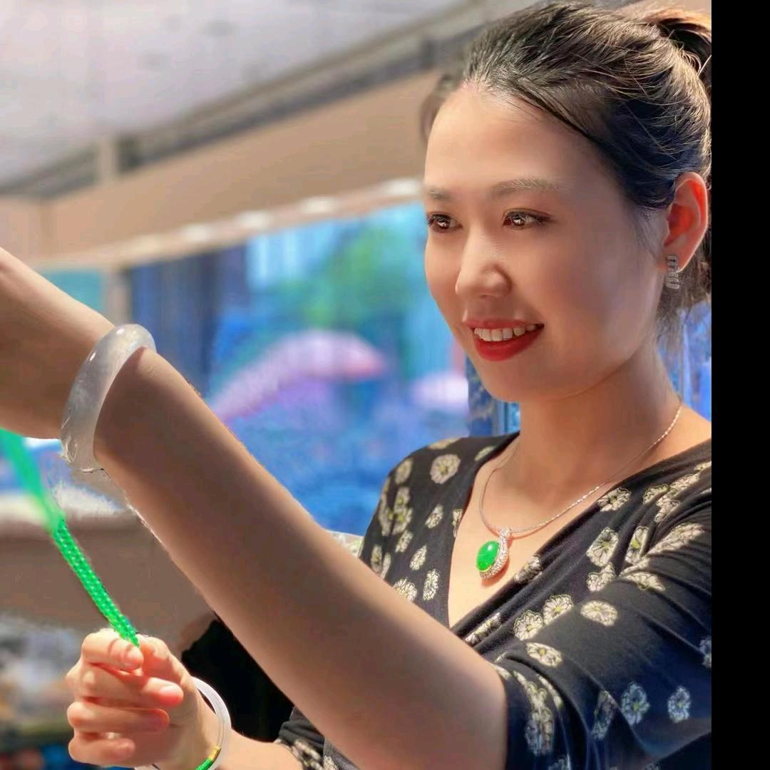 甜姐翡翠甄选