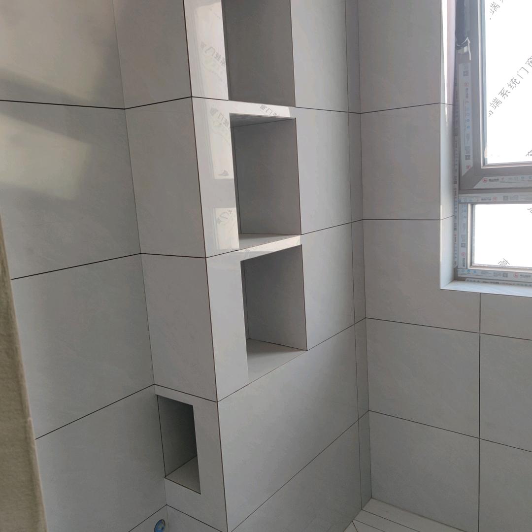 青岛瓷砖铺贴，王