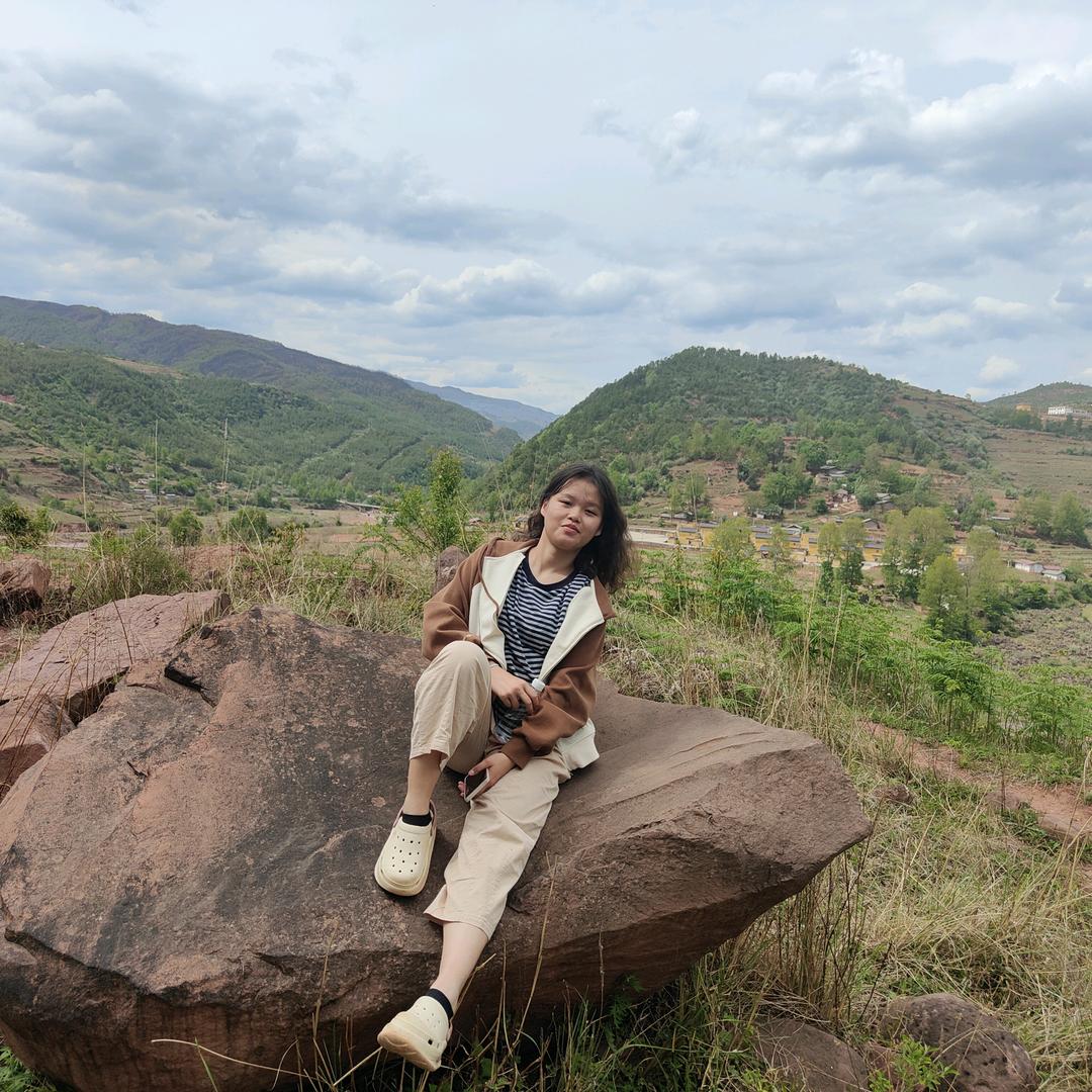 心💓学姐（网络与新媒体）