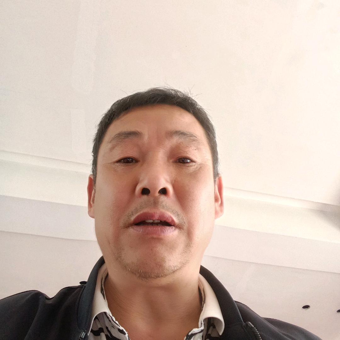 黄良平