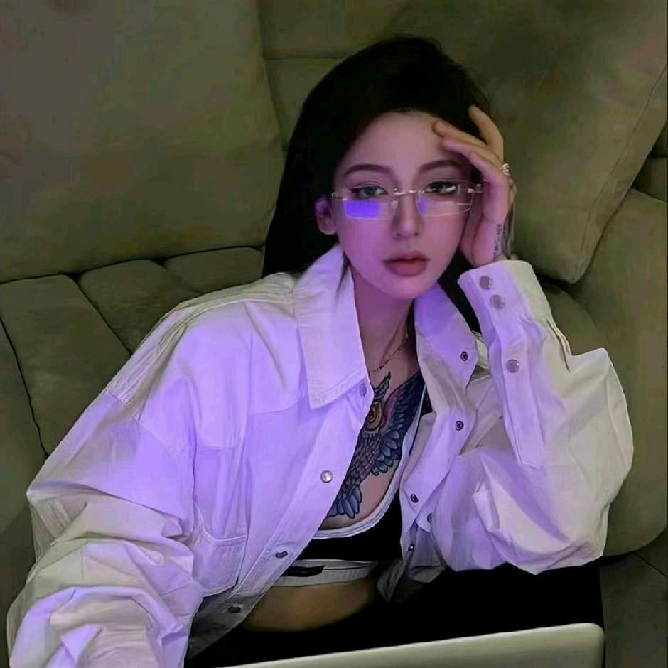 我是小橙子🍊吖