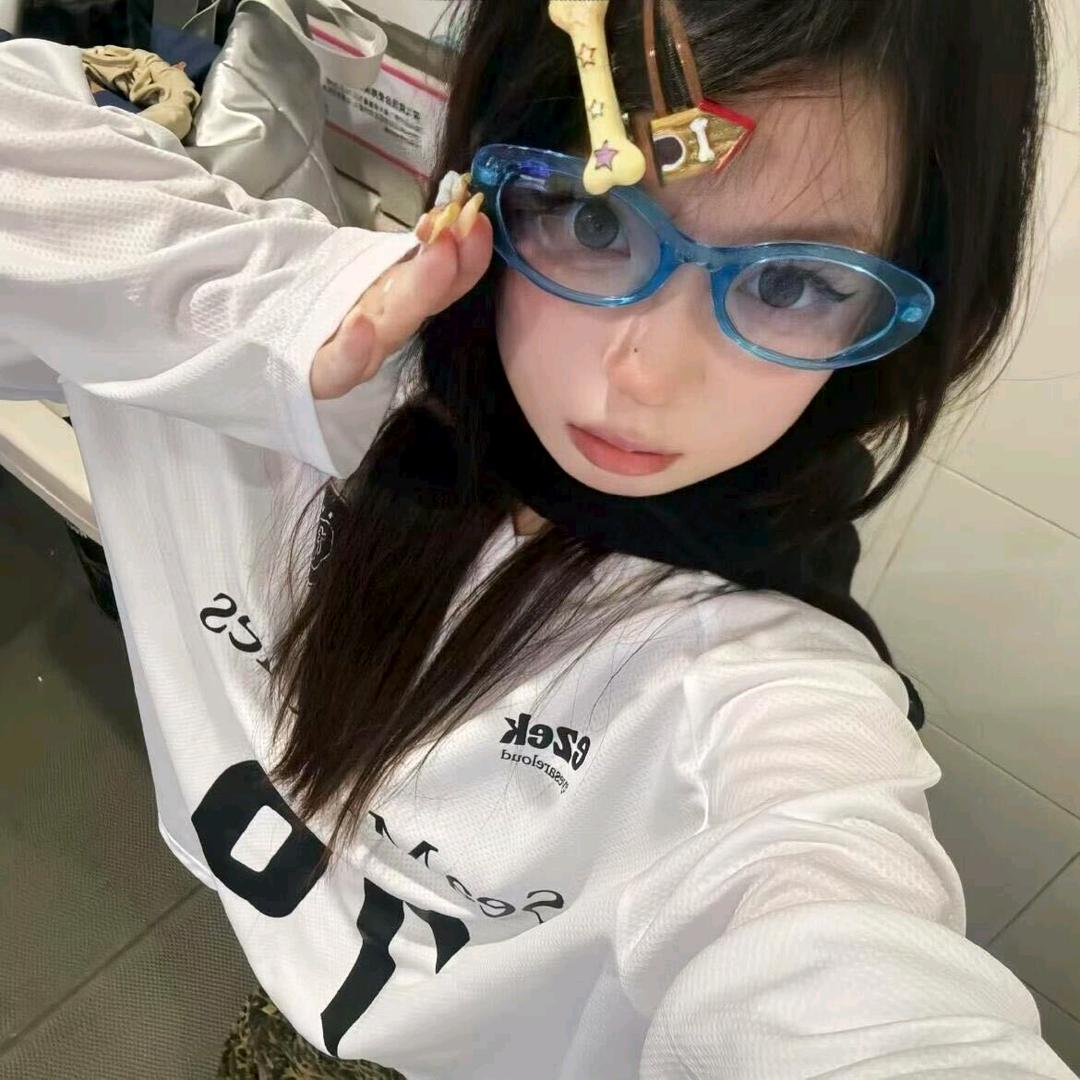 仇汝月