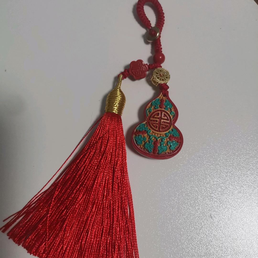 依依（手工编绳）