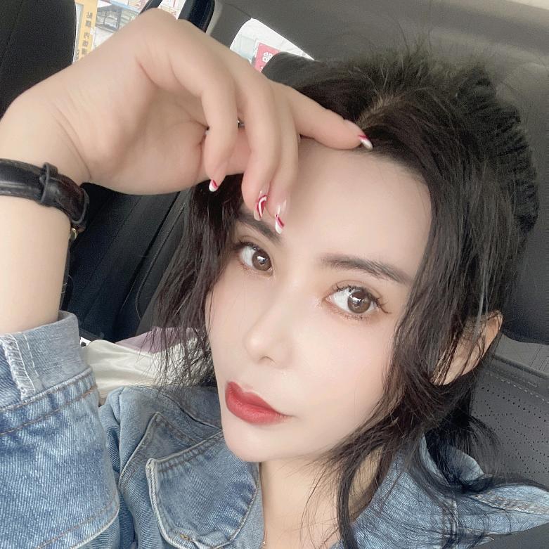 呼啦圈女王👸
