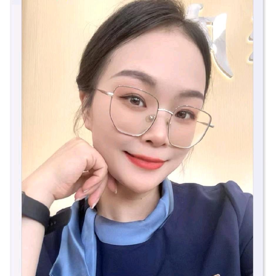 江泰玉龙湾小芳