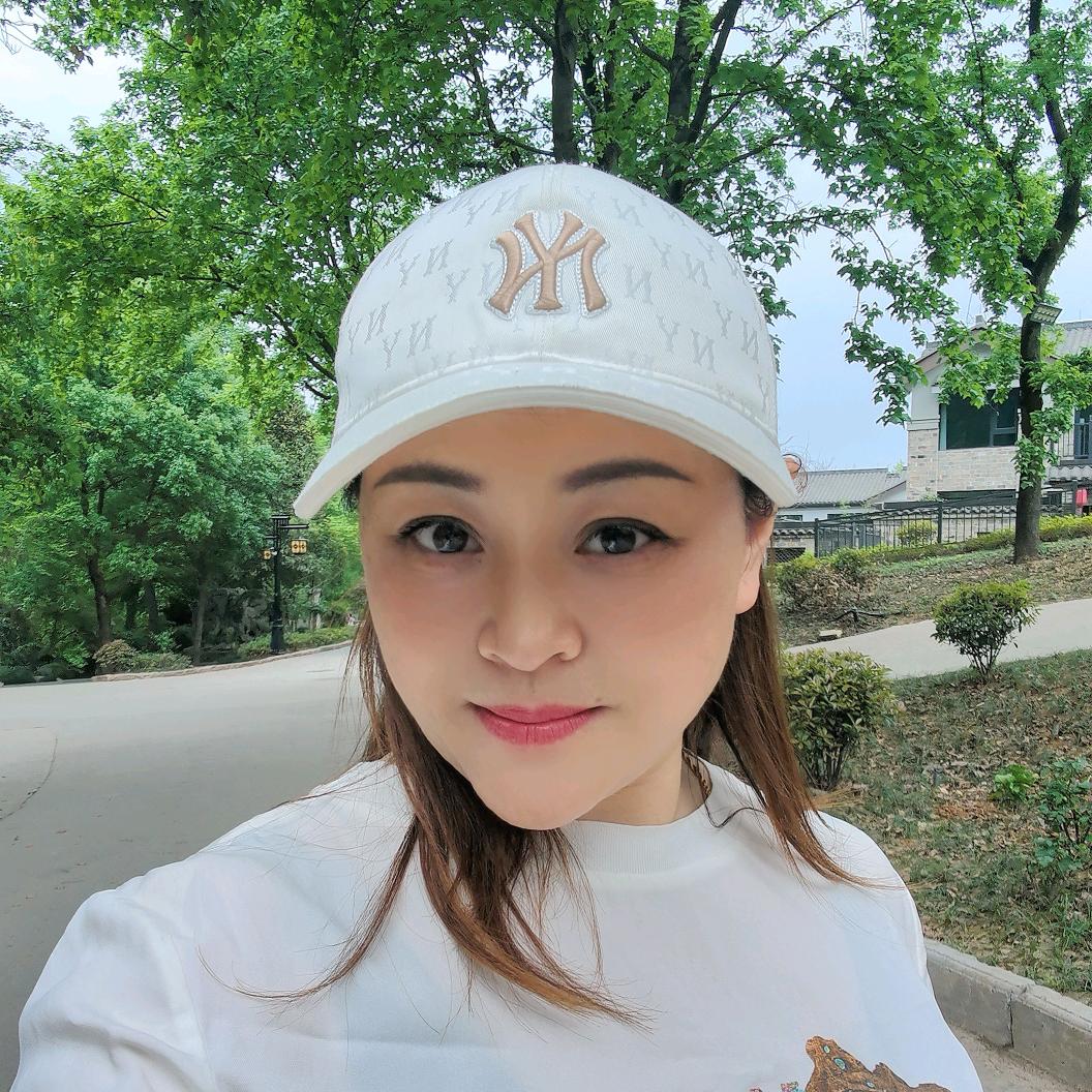 👑🍁艳姐🍁👑