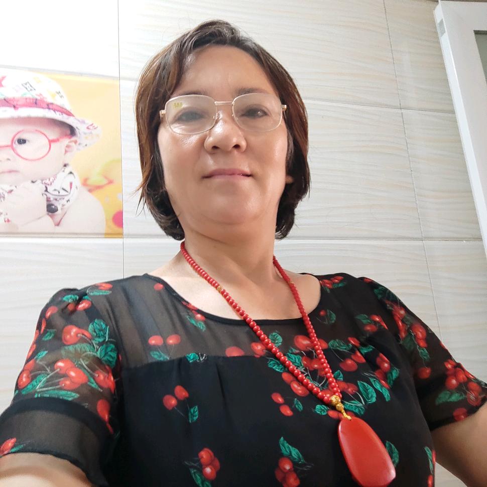 芬姐上午9..40开播