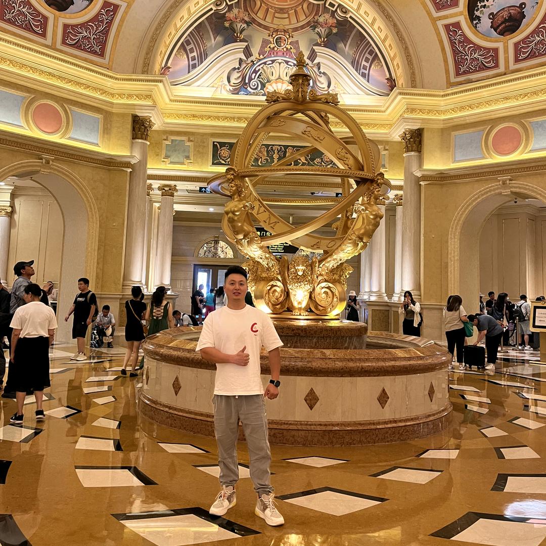 小浪哥、