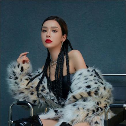 懒猫nono（精选穿搭）