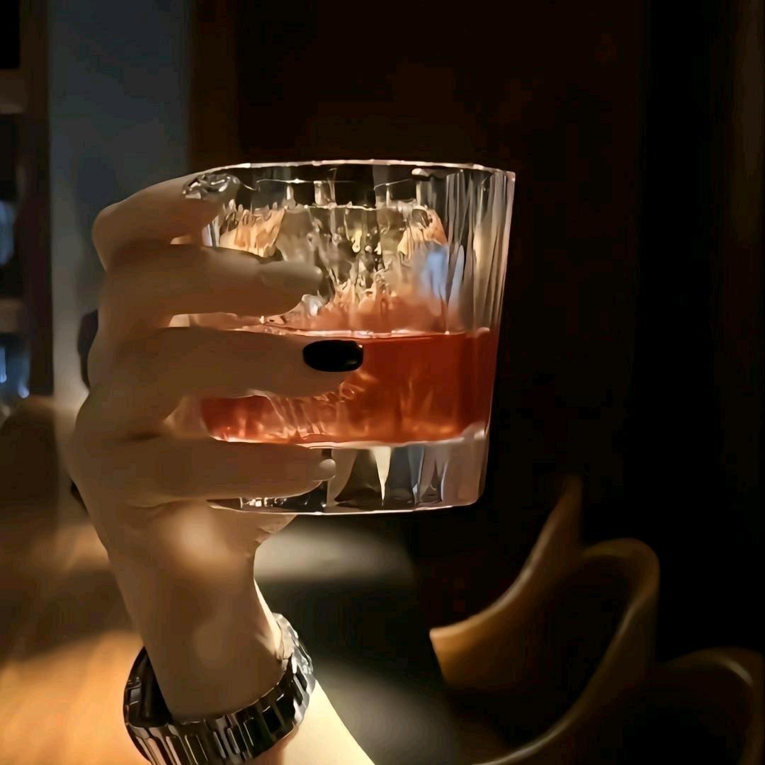 孤独的飞姐