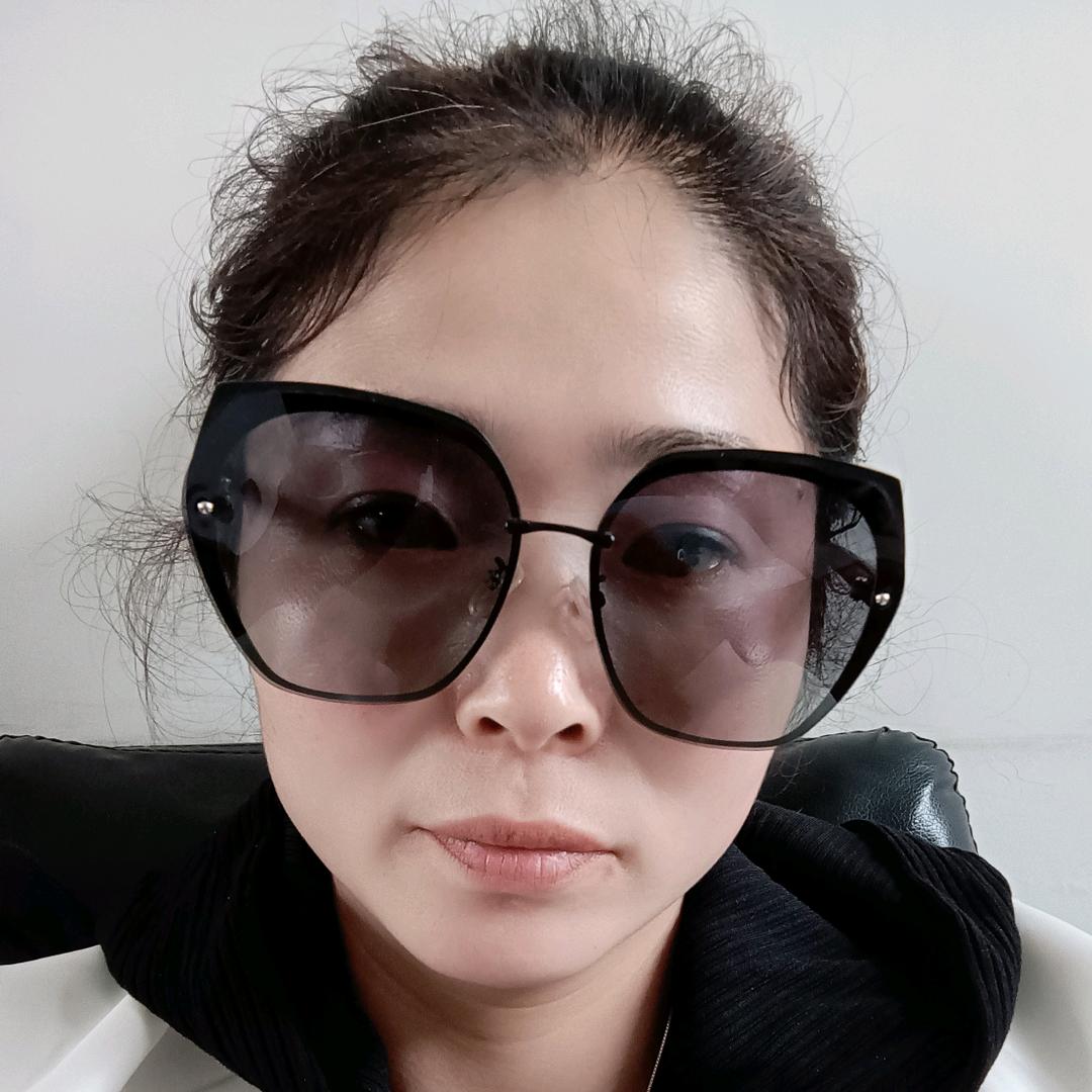 霸气的小娘们儿