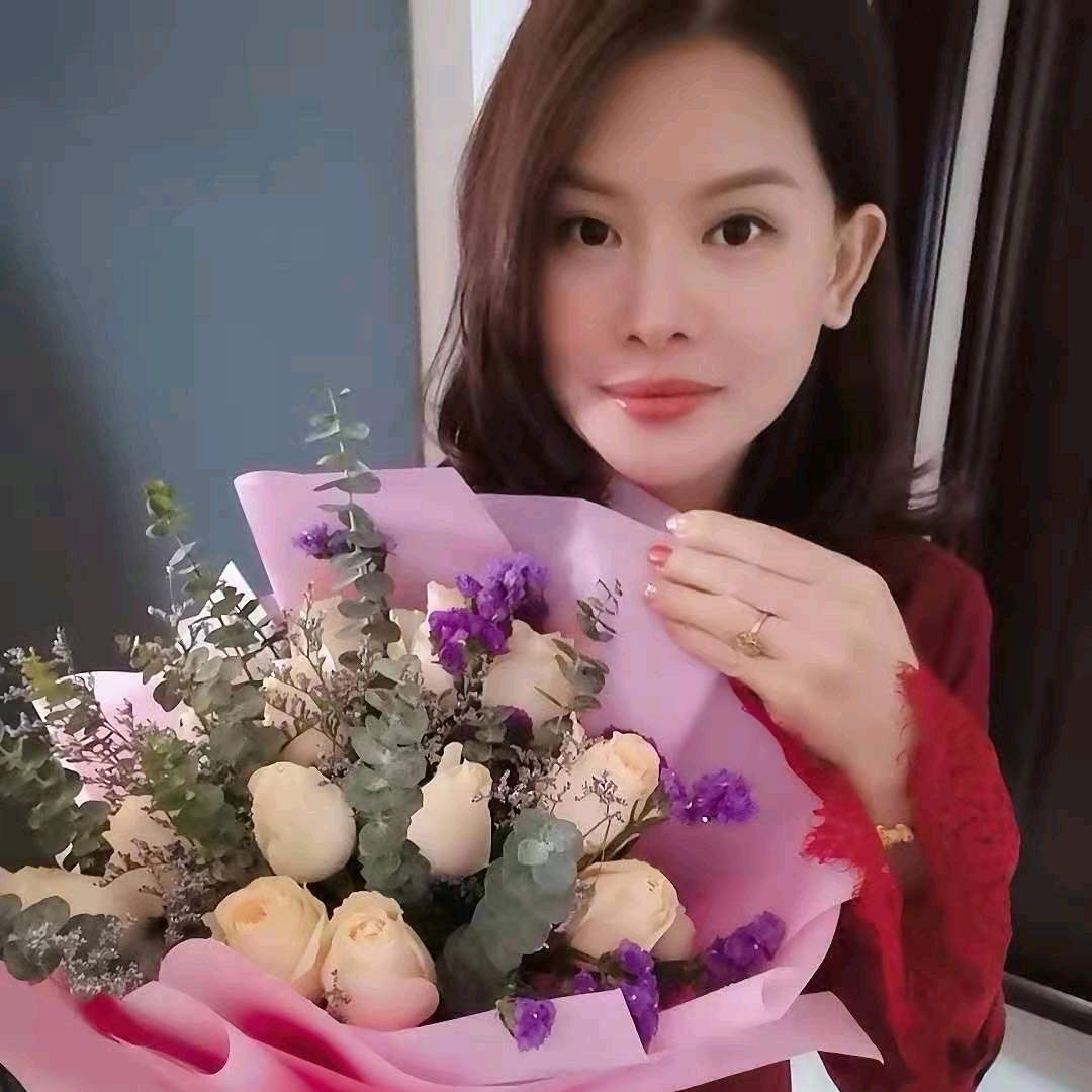 玲（灵）儿