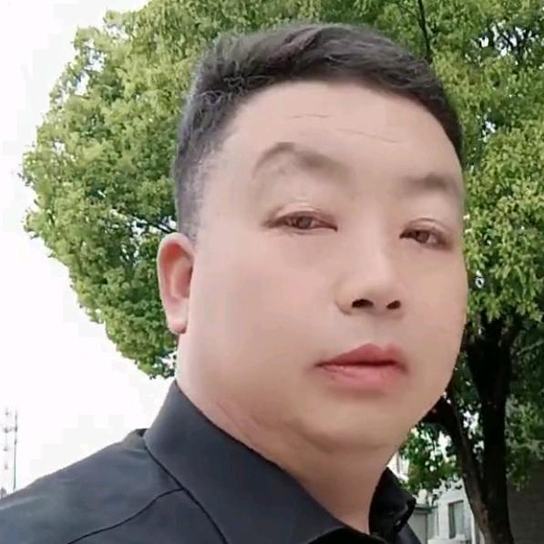 小鸿哥[农村创业人]