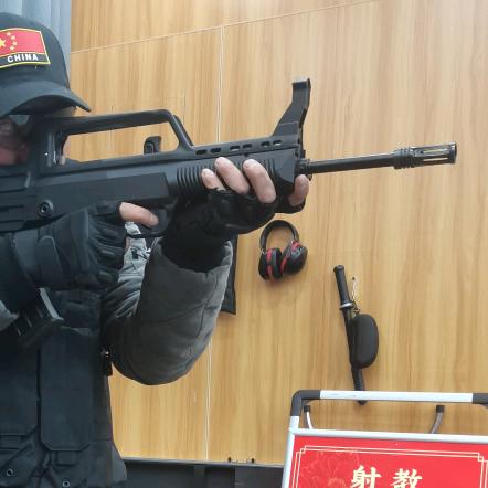 训练官