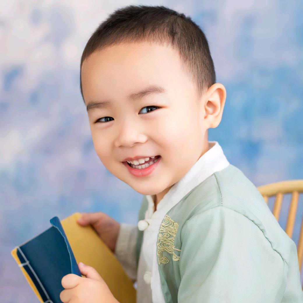 子墨同学