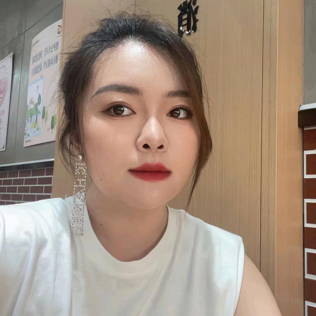 张雅