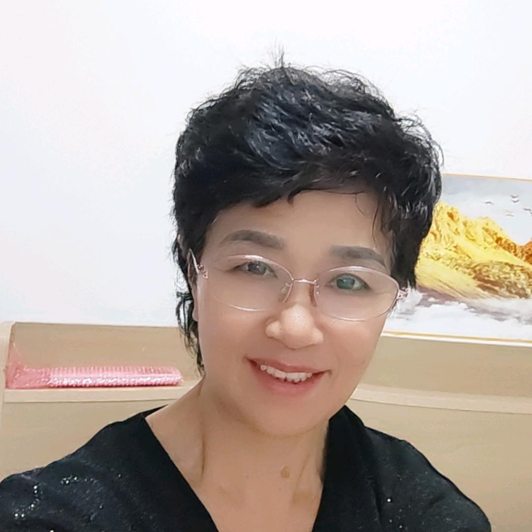 十堰羊乳小栈老板何姐