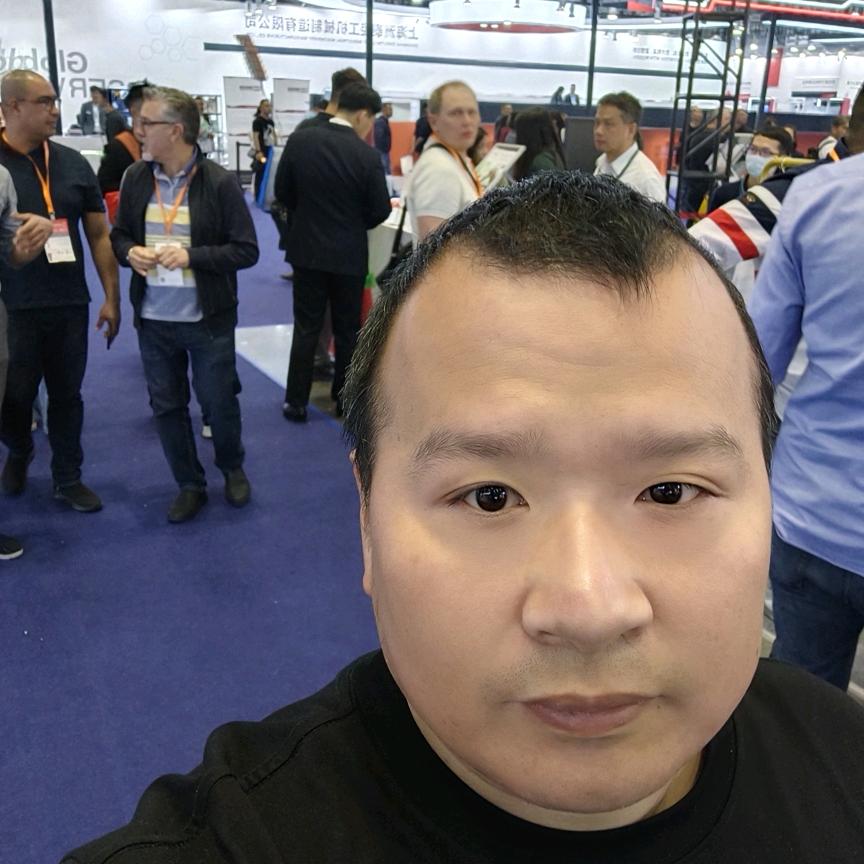 卖塑料袋的哒小哥哥