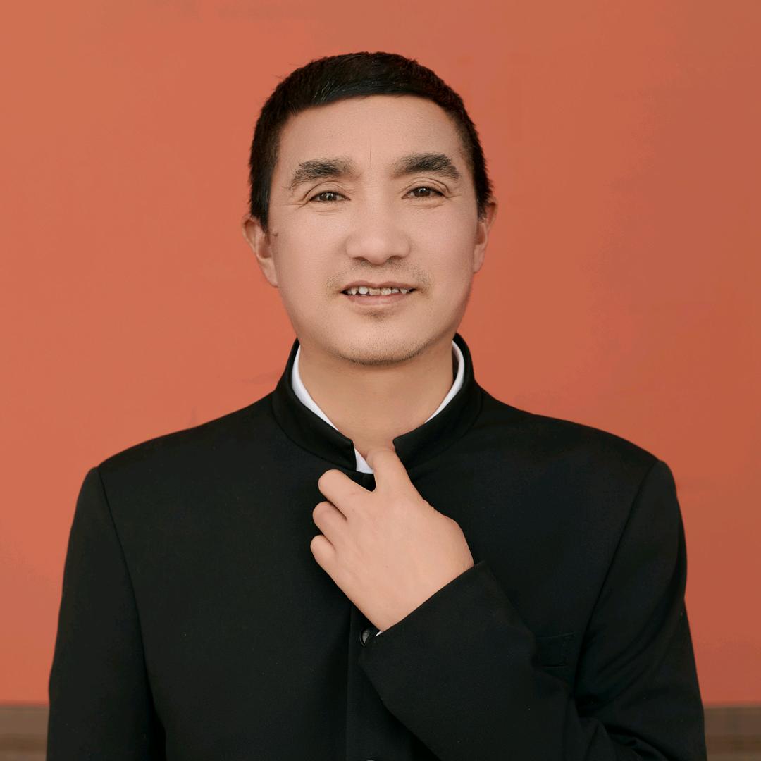 赵显雄