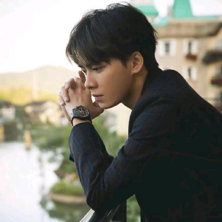ღ᭄ꦿ男神LI易峰ᮨꦿꦁ࿐