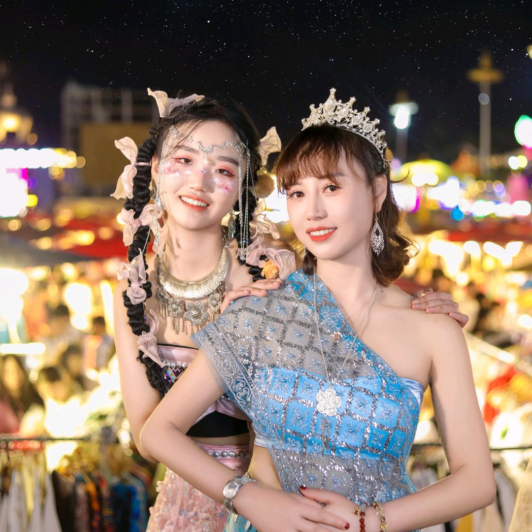 汇美窗帘厂周念