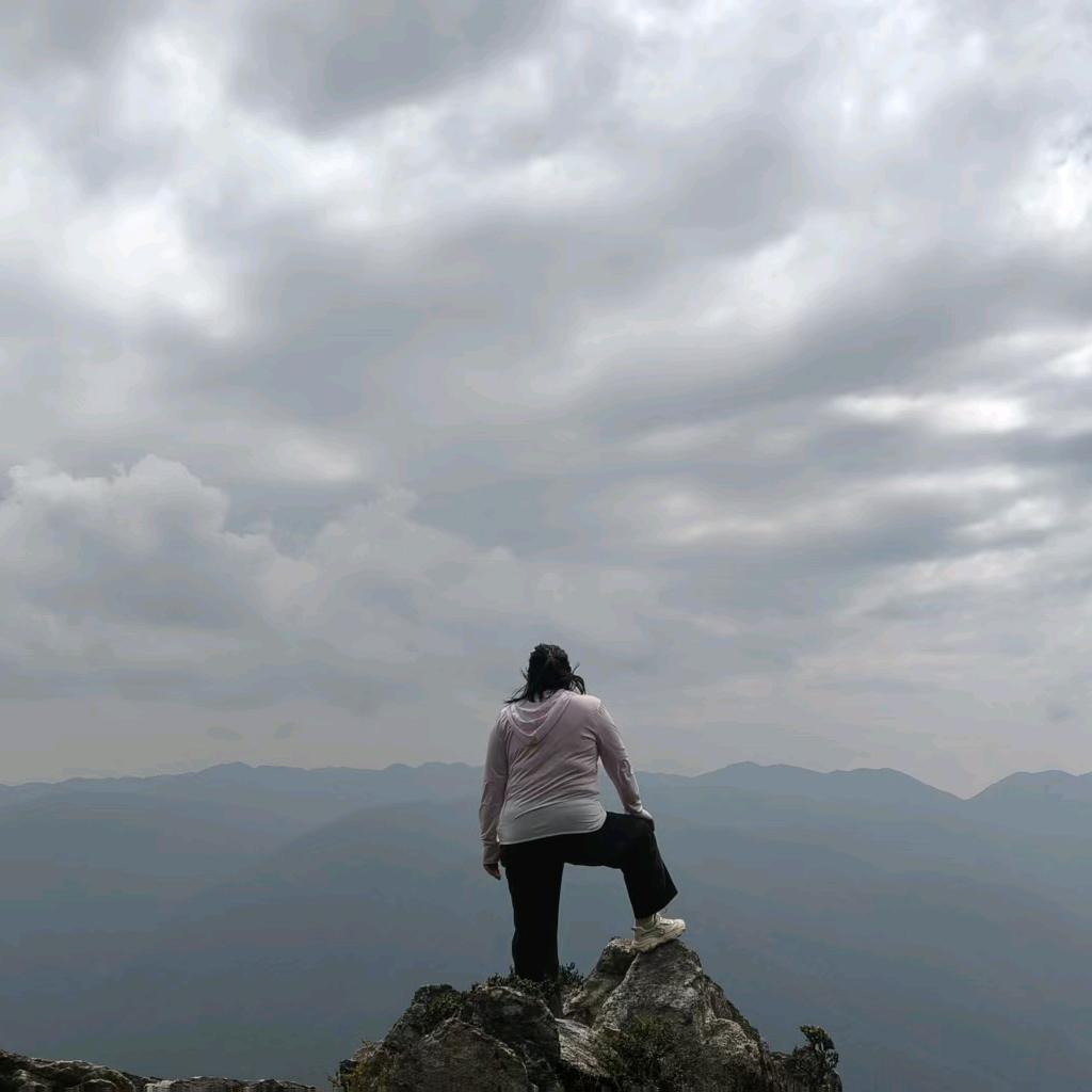 ℋღ᭄一人尹酒醉💗࿐