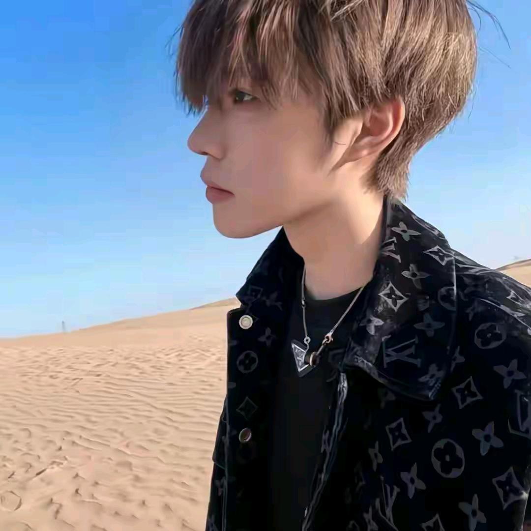 凌晨𝒦𝓀缺吻 𝒢ℊ