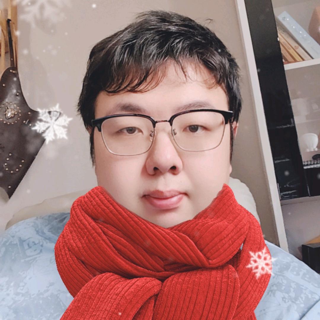 爱摄影的小胖