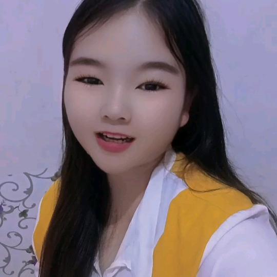 稳莲博星婷