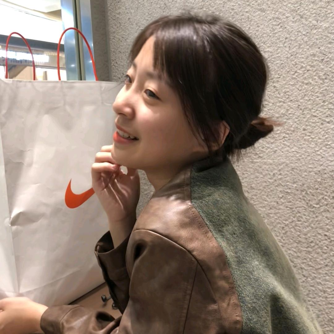 多次拒绝李荣浩