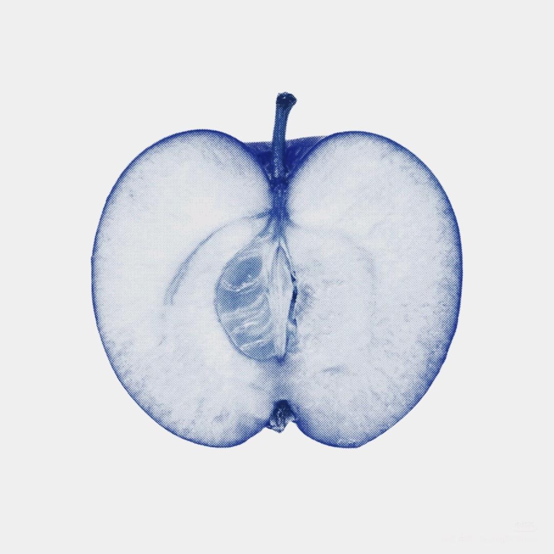 半颗蓝苹果