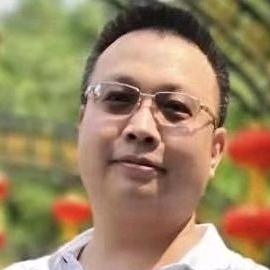 亚克力展架定制源头工厂